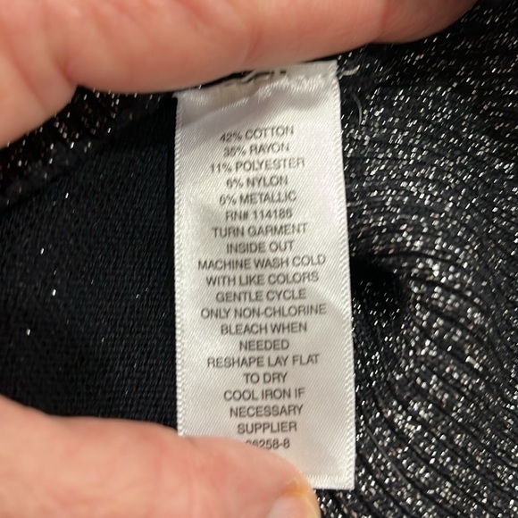 Liz Claiborne, Mock Neck Shirt Sleeve Top, Sz L, NWT - Picture 8 of 8